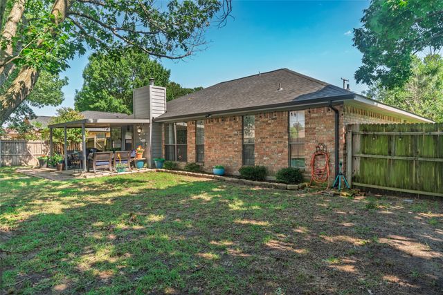 306 Hackberry Drive, Greenville, TX 75402