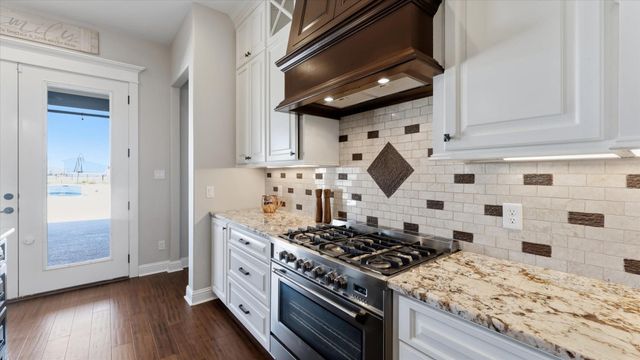 24 Longhorn Loop, New Waverly, TX 77358