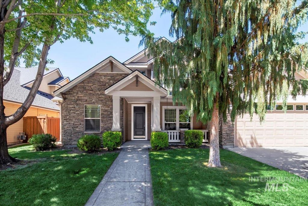696 E Bonita Canyon Street, Meridian, ID 83646