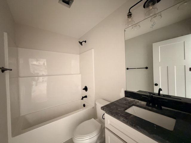 1285 Vickie Ln, Portland, TN 37148