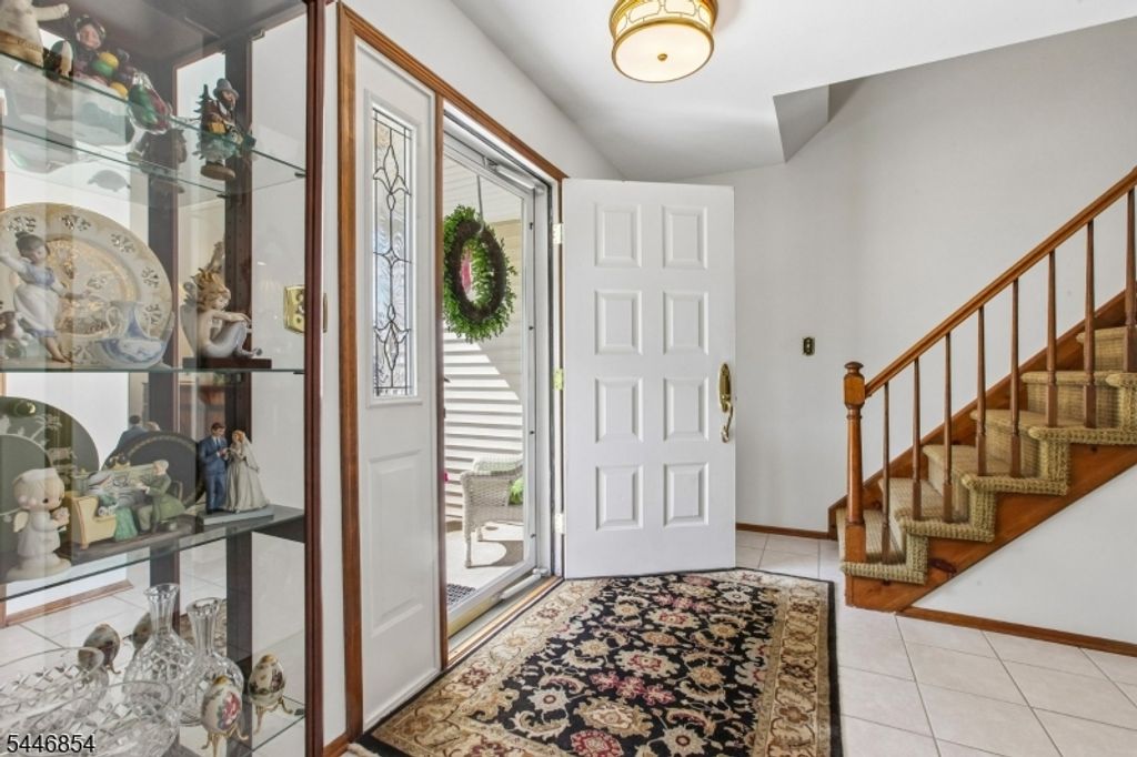 4 Van Loan Ave, Sayreville Boro, NJ 08872 — photo 3