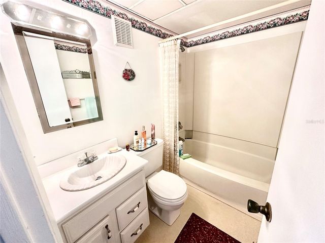 2476 ENTERPRISE ROAD 6, Clearwater, FL 33763