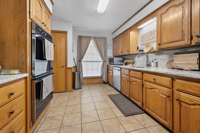 6350 County Road 4508, Athens, TX 75752