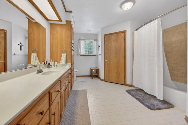 6350 County Road 4508, Athens, TX 75752