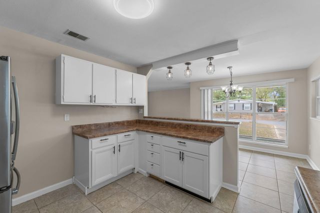 17 Azalea Drive, Mary Esther, FL 32569