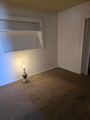 411 N Rubennie Place NW, Albuquerque, NM 87114