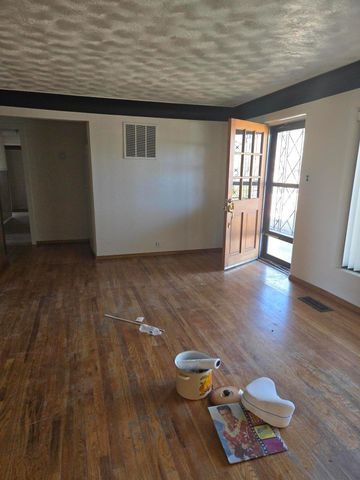 411 N Rubennie Place NW, Albuquerque, NM 87114