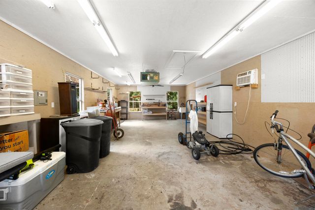 1674 Glenmore Ave, Baton Rouge, LA 70808