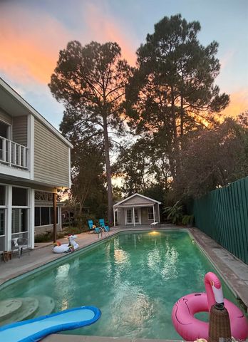 1674 Glenmore Ave, Baton Rouge, LA 70808