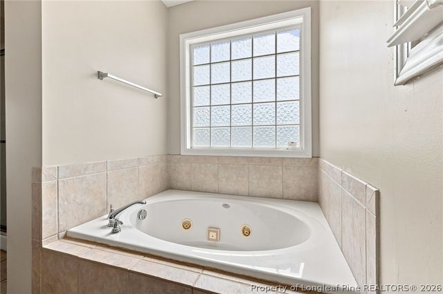 2905 Aristocrat Lane, Fayetteville, NC 28306