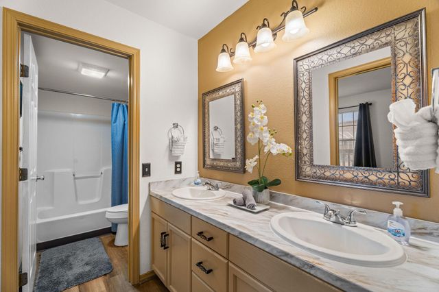 680 Fall Creek Drive 6, Branson, MO 65616