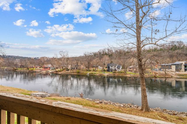 680 Fall Creek Drive 6, Branson, MO 65616
