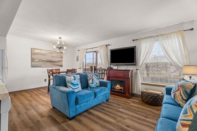 680 Fall Creek Drive 6, Branson, MO 65616