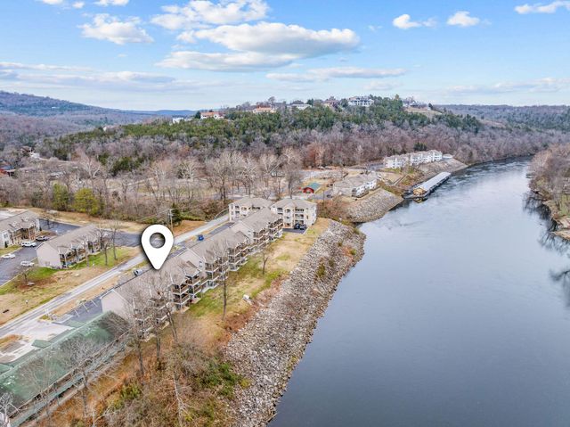 680 Fall Creek Drive 6, Branson, MO 65616