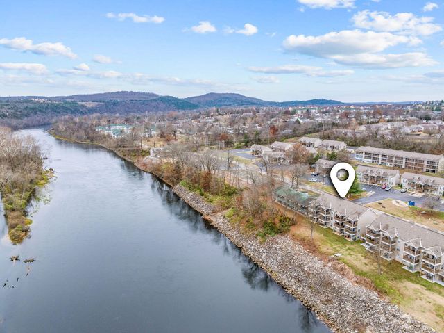 680 Fall Creek Drive 6, Branson, MO 65616