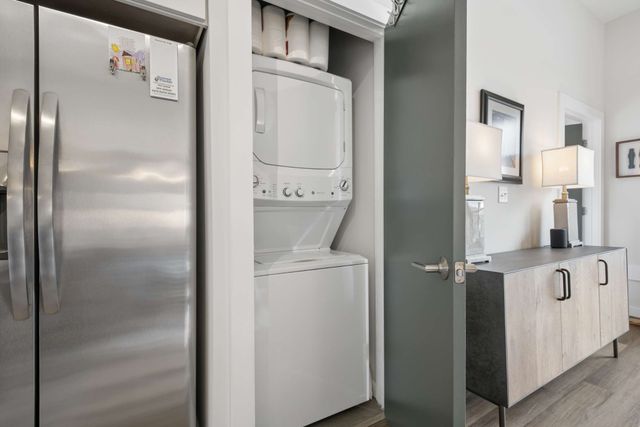 1900 12th Ave S Apt 513, Nashville, TN 37203