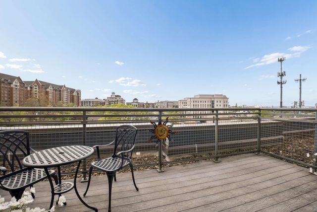 1900 12th Ave S Apt 513, Nashville, TN 37203