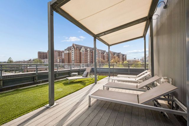 1900 12th Ave S Apt 513, Nashville, TN 37203