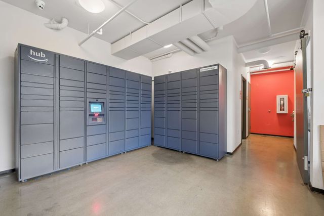 1900 12th Ave S Apt 513, Nashville, TN 37203