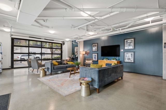 1900 12th Ave S Apt 513, Nashville, TN 37203