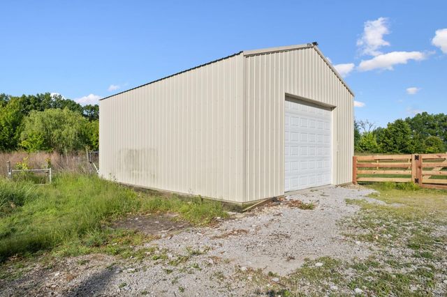 1025 Bucktown Trail, Jackson Twp, OH 45176