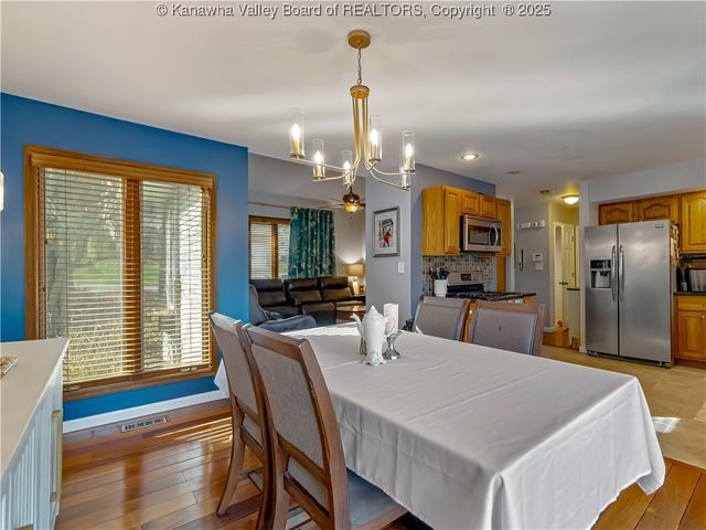 1021 Forest Road, Charleston, WV 25314