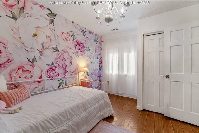 1021 Forest Road, Charleston, WV 25314