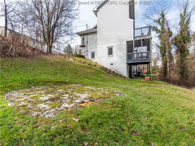 1021 Forest Road, Charleston, WV 25314