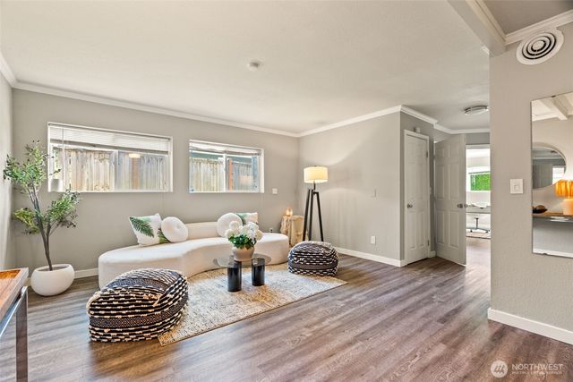12026 NE 99th Lane, Kirkland, WA 98033