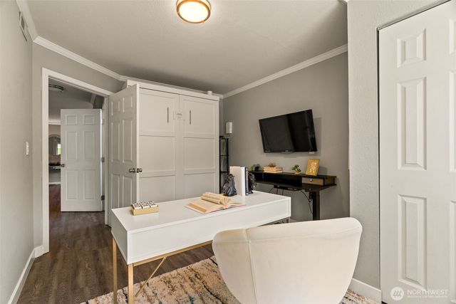 12026 NE 99th Lane, Kirkland, WA 98033