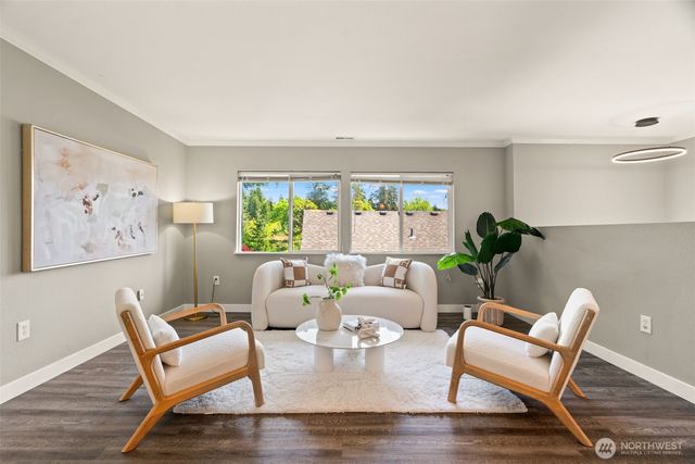 12026 NE 99th Lane, Kirkland, WA 98033