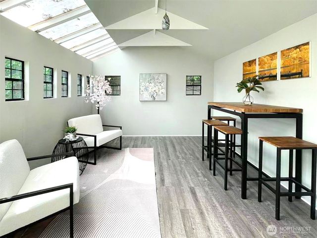 12026 NE 99th Lane, Kirkland, WA 98033