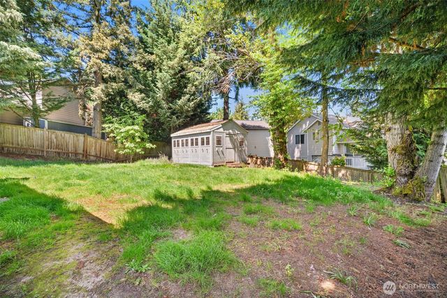 12026 NE 99th Lane, Kirkland, WA 98033