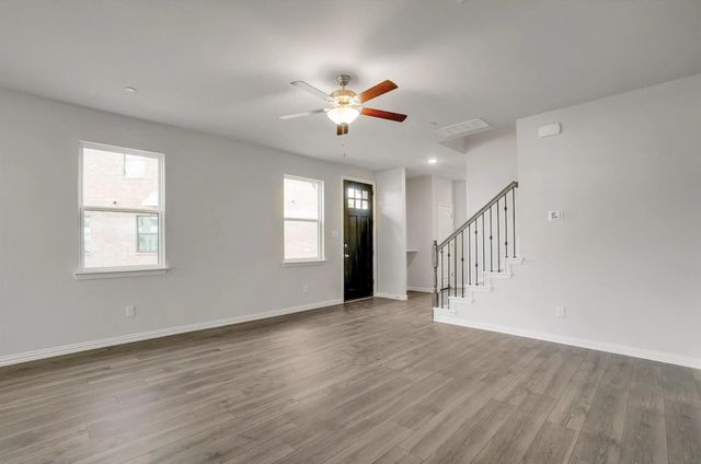 1127 Rusk Way, Lewisville, TX 75077