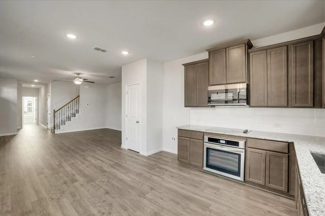 1127 Rusk Way, Lewisville, TX 75077