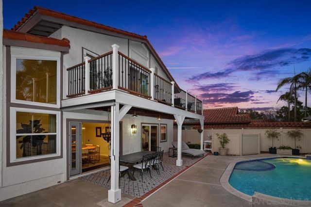 4903 Via Cinta, San Diego, CA 92122