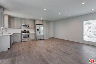2827 S La Brea Avenue 3, Los Angeles, CA 90016