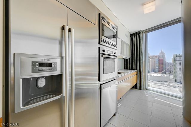 3726 Las Vegas Boulevard 2007, Las Vegas, NV 89158