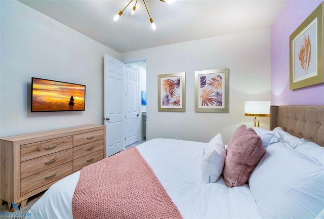 8915 TROPICAL HAVEN COURT, Kissimmee, FL 34747