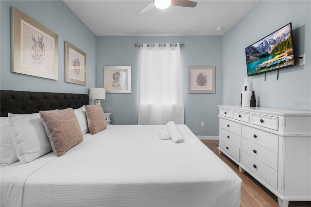 8915 TROPICAL HAVEN COURT, Kissimmee, FL 34747