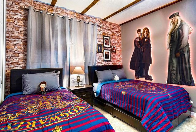 8915 TROPICAL HAVEN COURT, Kissimmee, FL 34747