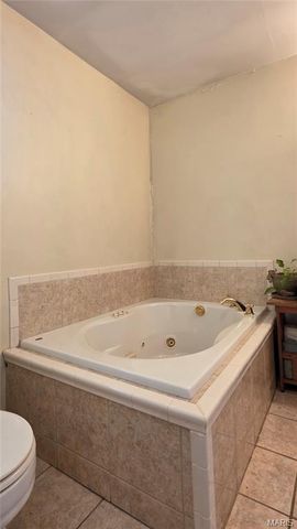 19 E 11th Street, Washington, MO 63090