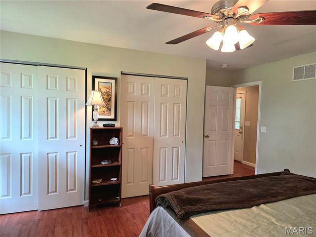 19 E 11th Street, Washington, MO 63090