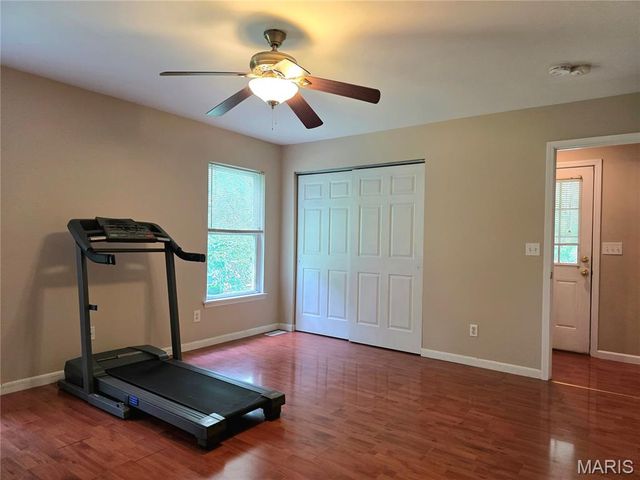 19 E 11th Street, Washington, MO 63090