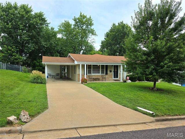 19 E 11th Street, Washington, MO 63090