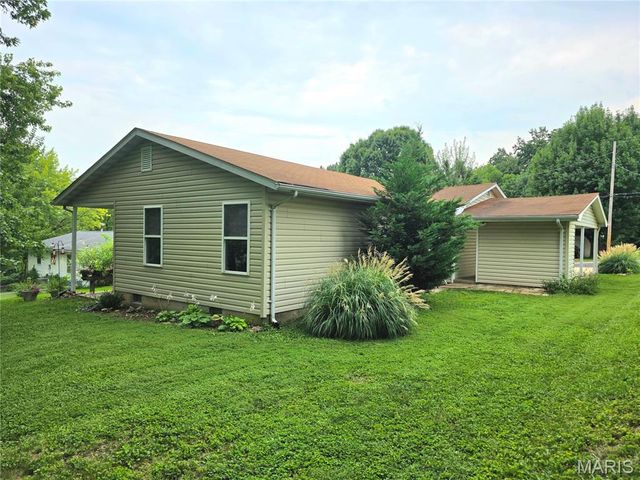 19 E 11th Street, Washington, MO 63090