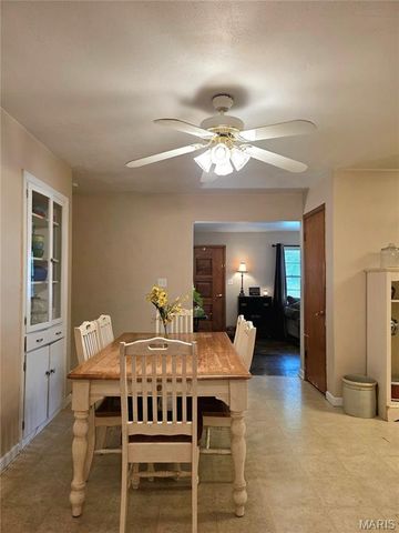 19 E 11th Street, Washington, MO 63090
