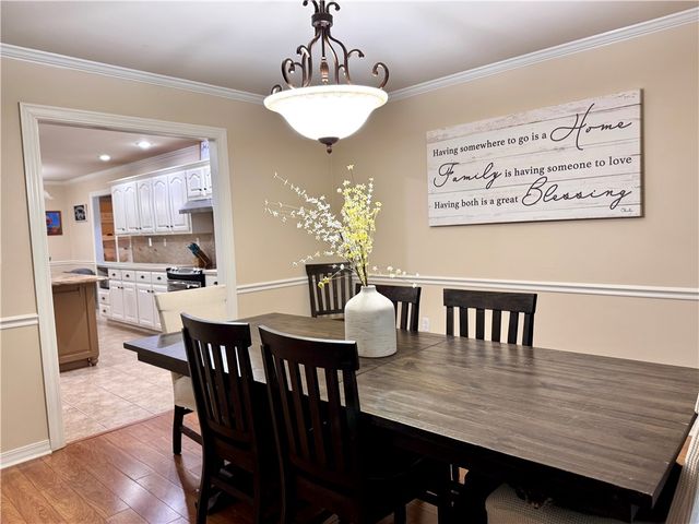 909 S Tulsa Avenue, Russellville, AR 72801