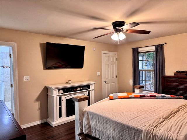 909 S Tulsa Avenue, Russellville, AR 72801