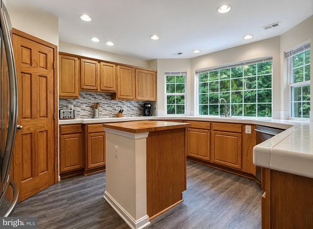 45155 LOBLOLLY CT, Tall Timbers, MD 20690